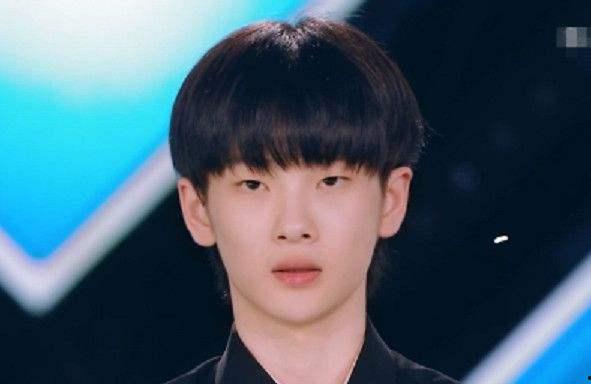 娱乐吃瓜黄明昊微博