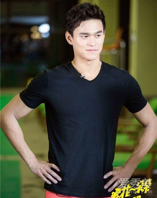 孙杨演员个人资料,泳坛巨星跨界演艺，多面才华展现人生精彩