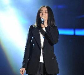 那英的出生背景,从普通家庭走出的乐坛天后